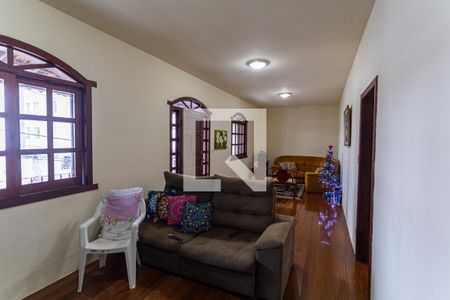 Sala de casa para alugar com 3 quartos, 150m² em Ana Lúcia, Belo Horizonte