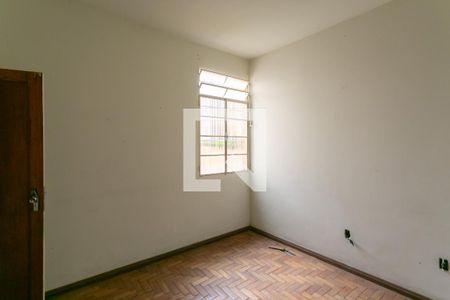 Quarto 1 de casa à venda com 3 quartos, 145m² em Santo Antônio, Belo Horizonte