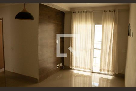 Sala de apartamento para alugar com 3 quartos, 62m² em Jardim Holanda, Uberlândia