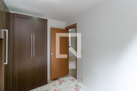 Quarto 1 de apartamento para alugar com 2 quartos, 50m² em Parada de Lucas, Rio de Janeiro