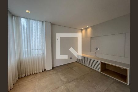 Apartamento à venda com 3 quartos, 200m² em Gutierrez, Belo Horizonte