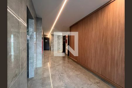 Apartamento à venda com 2 quartos, 63m² em Carmo, Belo Horizonte