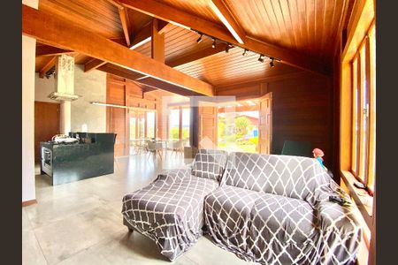 Casa de Condomínio à venda com 4 quartos, 263m² em Villa Bella, Itabirito