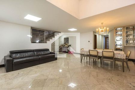 Casa à venda com 5 quartos, 428m² em Nossa Senhora de Fátima, Contagem