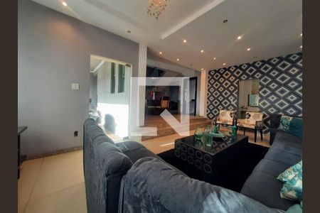 Casa à venda com 5 quartos, 310m² em Europa, Contagem