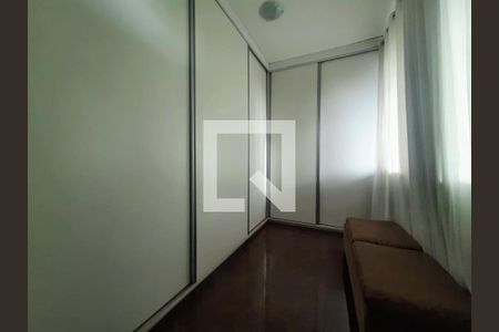 Casa à venda com 5 quartos, 310m² em Europa, Contagem