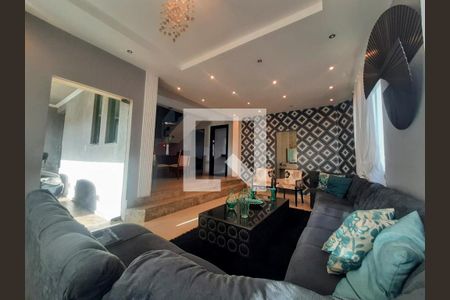 Casa à venda com 5 quartos, 310m² em Europa, Contagem