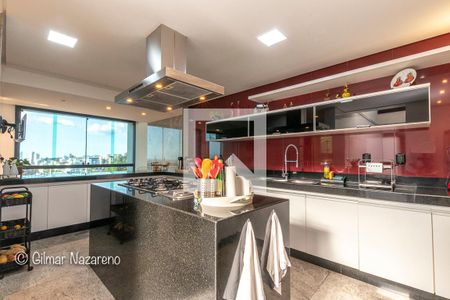 Casa de condomínio à venda com 533m², 6 quartos e 6 vagas