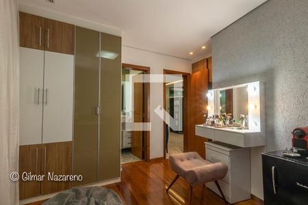 Casa de condomínio à venda com 533m², 6 quartos e 6 vagas