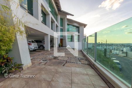 Casa de condomínio à venda com 533m², 6 quartos e 6 vagas