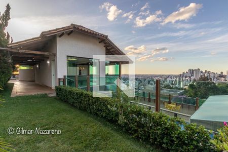 Casa de condomínio à venda com 533m², 6 quartos e 6 vagas