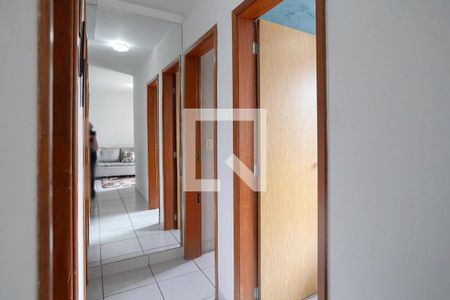 Corredor de apartamento para alugar com 3 quartos, 78m² em Venda Nova, Belo Horizonte