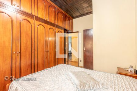 Casa à venda com 389m², 3 quartos e 1 vaga