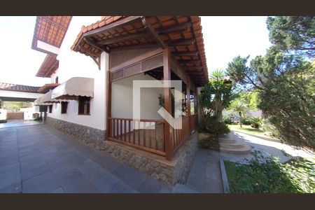 Casa à venda com 913m², 7 quartos e 8 vagas