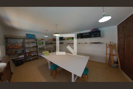 Casa à venda com 913m², 7 quartos e 8 vagas