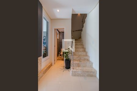 Corredor de casa à venda com 3 quartos, 153m² em Hípica, Porto Alegre