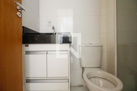 Banheiro  de apartamento para alugar com 1 quarto, 27m² em Cidade Mãe do Céu, São Paulo