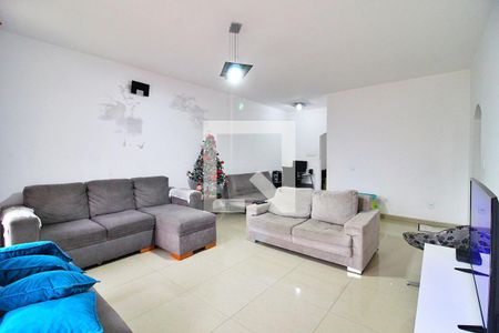 Sala de casa à venda com 3 quartos, 168m² em Jardim das Maravilhas, Santo André