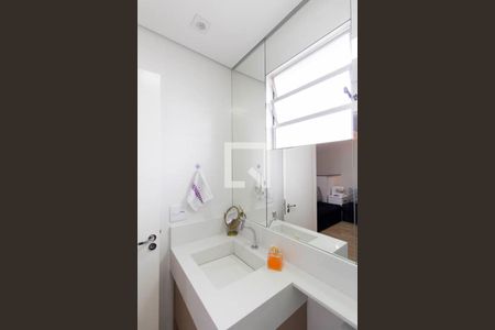 Lavabo de apartamento à venda com 2 quartos, 98m² em Jardim Santa Teresinha, São Paulo