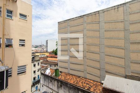 Vista de kitnet/studio à venda com 1 quarto, 43m² em Centro, Rio de Janeiro