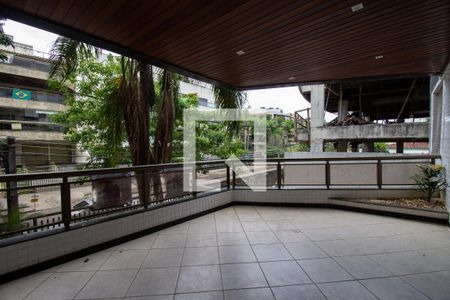 Varanda de apartamento à venda com 4 quartos, 185m² em Recreio dos Bandeirantes, Rio de Janeiro