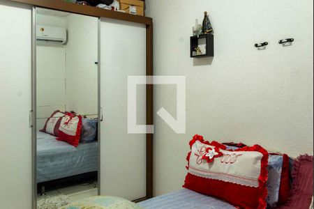 Quarto 1 de apartamento para alugar com 2 quartos, 41m² em Jardim da Posse, Nova Iguaçu