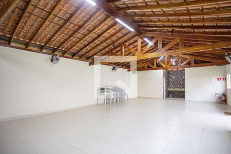 Apartamento à venda com 45m², 2 quartos e 1 vaga Apartamento à venda com 45m², 2 quartos e 1 vagaÁrea comum - Salão de festas