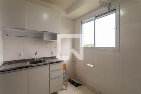 Apartamento para alugar com 38m², 2 quartos e 1 vaga Apartamento para alugar com 38m², 2 quartos e 1 vagaCozinha e Área de Serviço