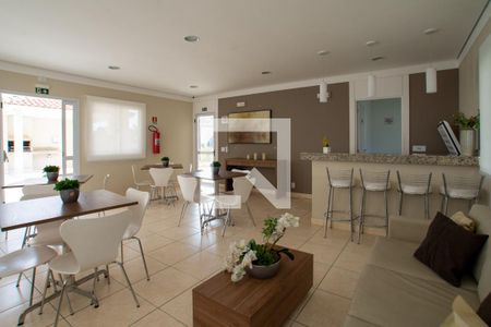 Apartamento para alugar com 38m², 2 quartos e 1 vaga Apartamento para alugar com 38m², 2 quartos e 1 vagaÁrea comum - Salão de festas