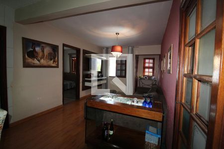 Sala de TV de casa à venda com 3 quartos, 120m² em Igara, Canoas