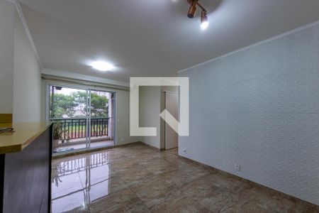 Sala de apartamento à venda com 3 quartos, 68m² em Sítio da Figueira, São Paulo