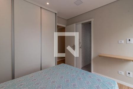 Suíte 1 de apartamento à venda com 2 quartos, 70m² em Vila Olímpia, São Paulo