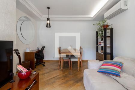 Sala de apartamento à venda com 2 quartos, 60m² em Vila Olímpia, São Paulo