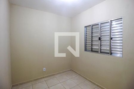 Quarto 2 de casa para alugar com 2 quartos, 60m² em Vila Bancária, São Paulo