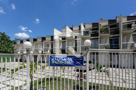 Casa de Condomínio para alugar com 2 quartos, 80m² em Vargem Grande, Rio de Janeiro