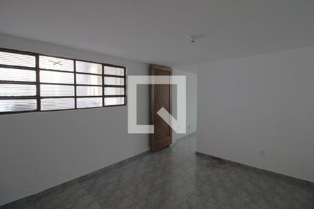 Quarto de casa para alugar com 1 quarto, 70m² em Vila São Pedro, São Paulo