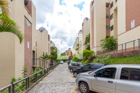 Apartamento à venda com 2 quartos, 60m² em Nova Gameleira, Belo Horizonte