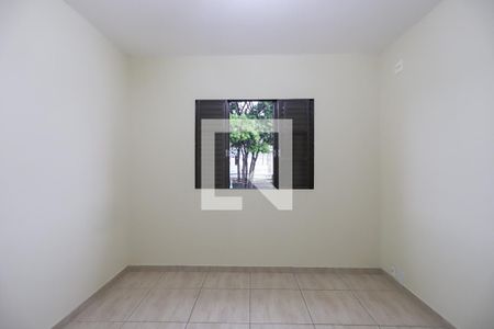 Quarto 1 de casa para alugar com 3 quartos, 200m² em Vila Maria Luisa, São Paulo