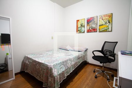 Quarto de apartamento à venda com 3 quartos, 67m² em Centro, Belo Horizonte