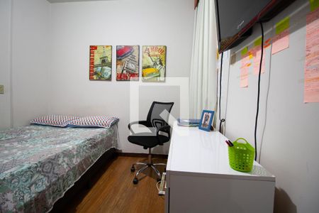 Quarto de apartamento à venda com 3 quartos, 67m² em Centro, Belo Horizonte