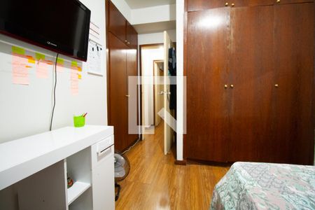 Quarto de apartamento à venda com 3 quartos, 67m² em Centro, Belo Horizonte