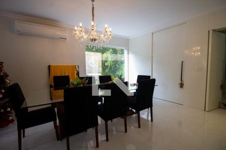 Sala de casa à venda com 5 quartos, 360m² em Vargem Grande, Rio de Janeiro