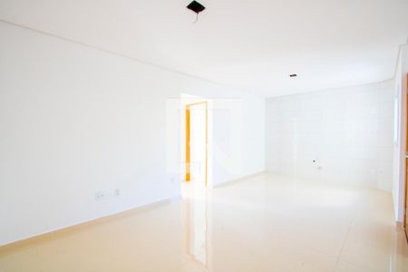 Apartamento à venda com 86m², 2 quartos e 1 vagaSala/Cozinha