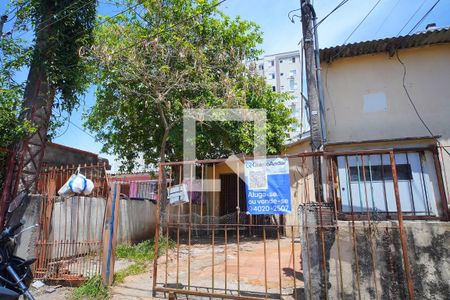 Fachada de casa à venda com 1 quarto, 100m² em Sarandi, Porto Alegre