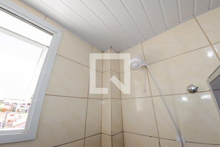 Banheiro de kitnet/studio para alugar com 1 quarto, 20m² em Trindade, Florianópolis