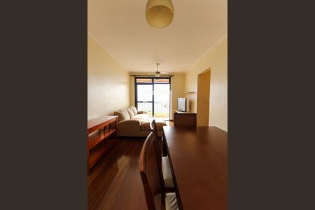 Sala de apartamento para alugar com 3 quartos, 86m² em Vila Cláudia, São Paulo