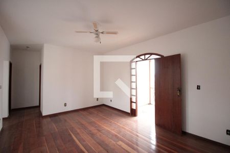 Sala 2 de casa à venda com 4 quartos, 200m² em Jardim Leblon, Belo Horizonte