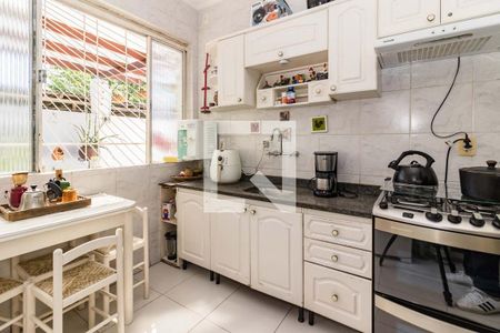 Cozinha de casa à venda com 4 quartos, 250m² em Nonoai, Porto Alegre