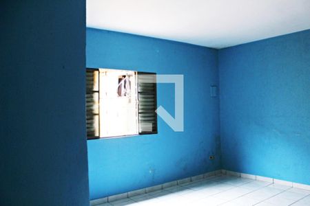 Quarto  de casa para alugar com 1 quarto, 80m² em Vila Carmosina, São Paulo