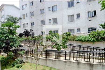 Vista do Quarto 1 de apartamento para alugar com 2 quartos, 37m² em Jardim Albertina, Guarulhos